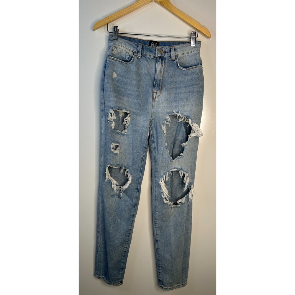 BDG Urban Outfitters High Waisted Destroyed Mom Jeans Light Wash Blue Denim 26 - Picture 15 of 15
